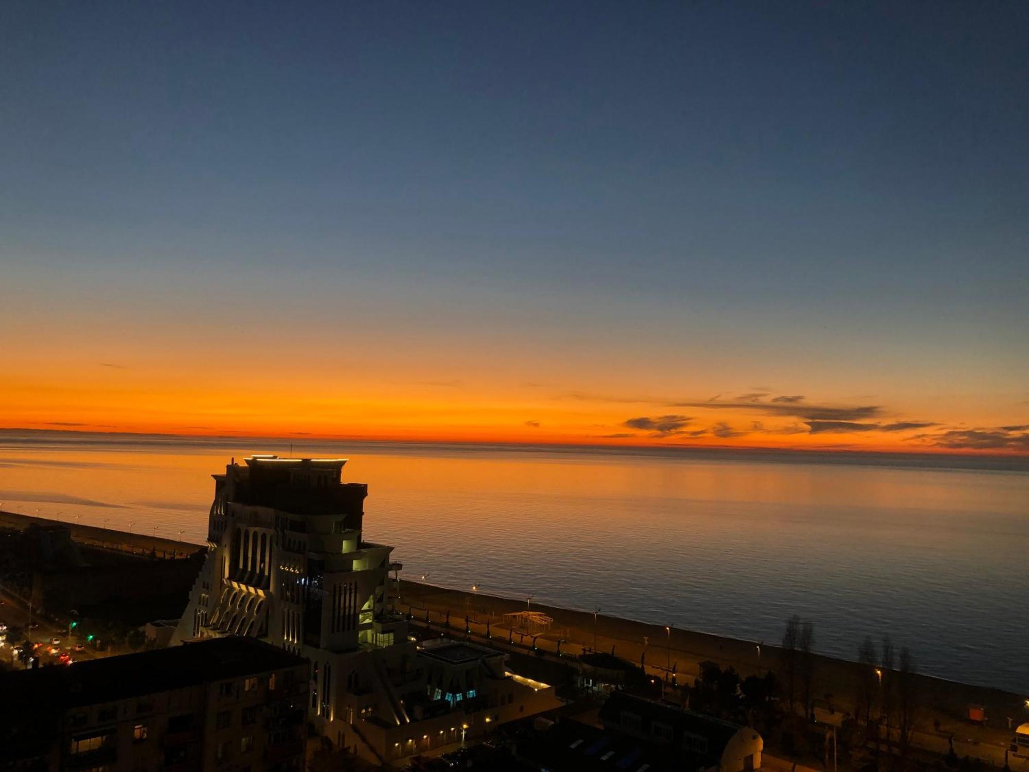 Sunset Daire